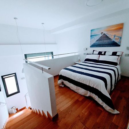 El Camarote Del Fraga Apartamento En Pleno Centro De Vigo Con Parking Exteriör bild